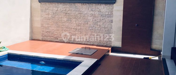 Luxury 2 Bedroom Villa in Kuta 1