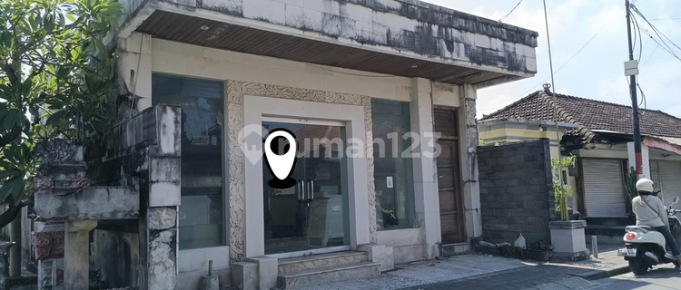 Ready-to-Use Shop in Tanjung Benoa 1