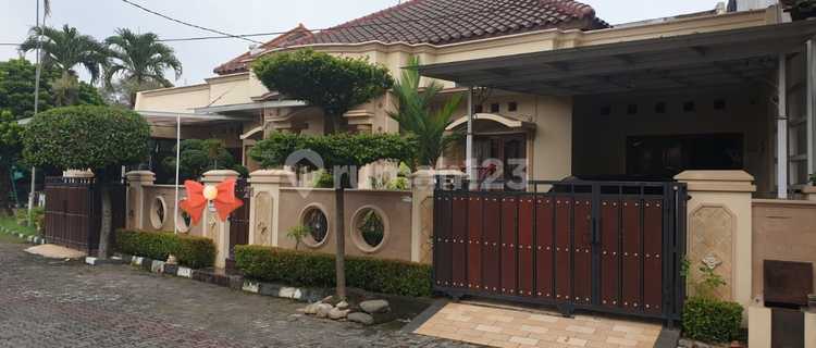 Luxury Ready-to-Occupy Fully Furnished House in Bumi Srondol Indah Jnidr 1