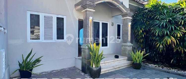 Rumah taman sari kerobokan bali 1