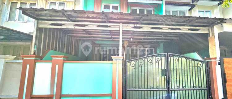 Ready-to-Occupy House in The Royal Residence, Pulogebang, Cakung, East Jakarta 1