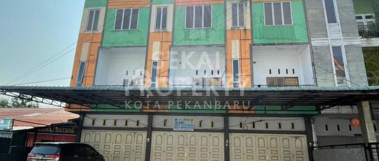 For Rent 3 Units of Row Shophouses in Gobah Area 1