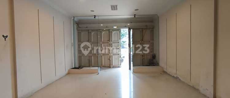 For Sale 3-Story Shop House on SM. Amin Street 1