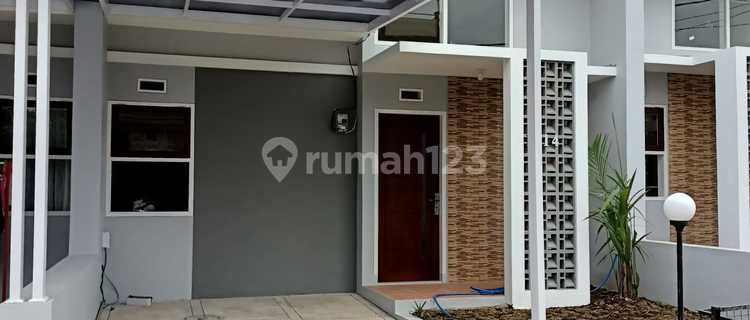 Nice house in Cicalengka, SHM, down payment Rp 2 million all-inclusive. 1