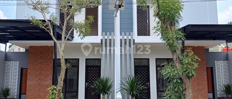 Rumah Baru 2lt Tanpa Dp. Lokasi Strategis Di Kota Cicalengka. SHM 1