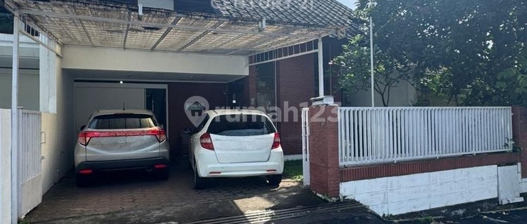 Asri Semi Furnished House in Sayap Setiabudi Bandung 1