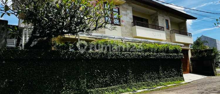 Luxury Fully Furnished House in Puri Gading Jimbaran Mw 1