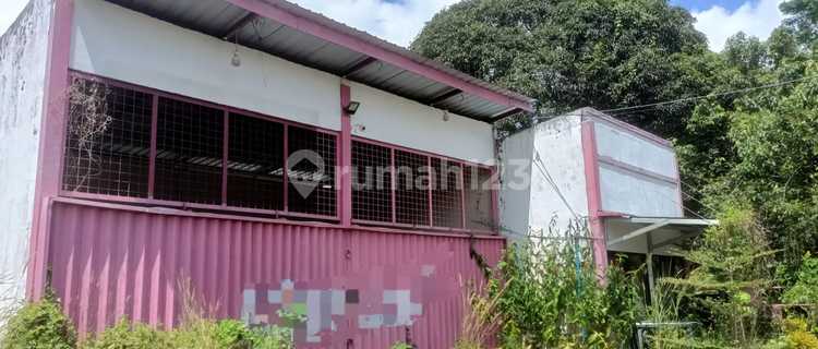 1-Storey Shop House with Large Land on Sintang Main Road 1