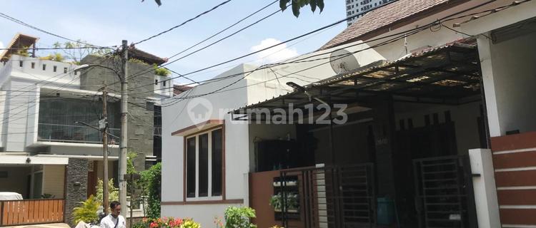 For Sale House in Taman Cikas, Pekayon, Bekasi 1