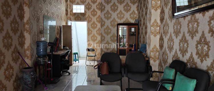 Ruko 2lantai cantik dan siap masuk dalam lawasan Bintaro 1