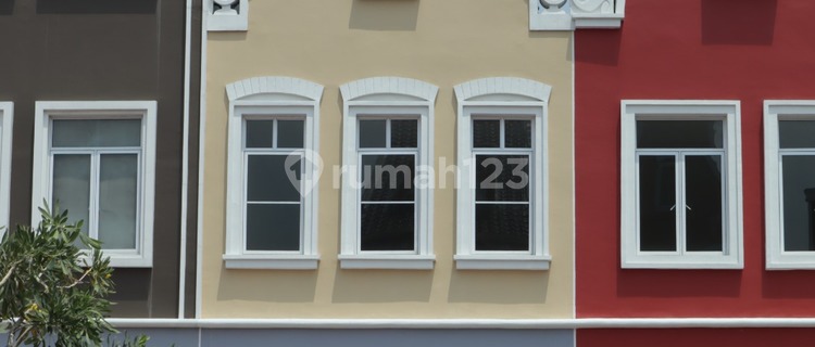 Ready-to-Use 2-Story Shop House in the Premium Area of Gading Serpong – Karawaci! 1