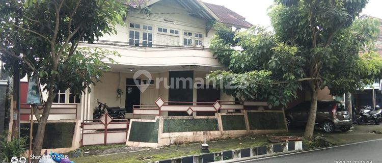 House, and Business Space, 2 Floors, SHM, in Temanggung 1
