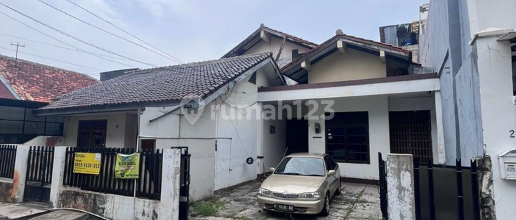 House for Sale - Petojo Sabangan Iii Street, Gambir - Central Jakarta 1