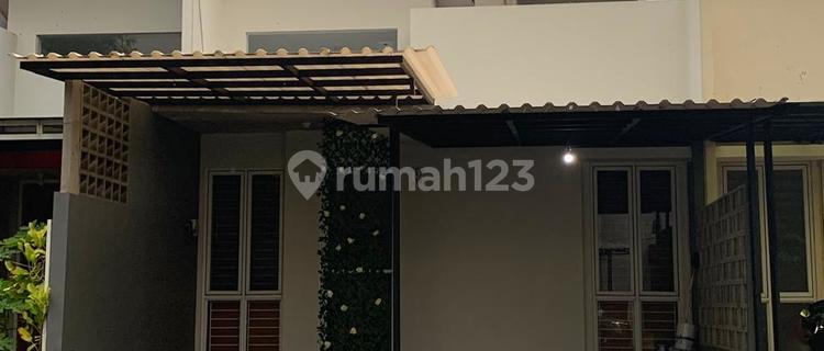 Rumah 2 Lantai di Icon Simplicity BSD, Tangerang Selatan 1