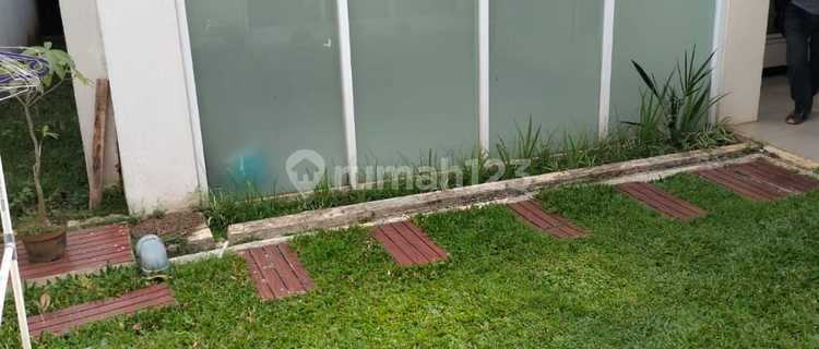 For Sale: A House Combined with Office Space and Work Areas 1