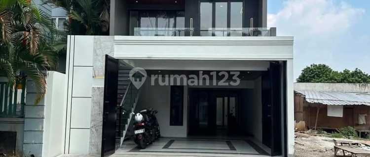 For Sale: Luxurious Minimalist House with Private Pool 1