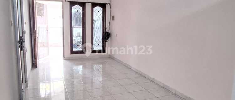 Cheap House for Sale in Kopyor 1