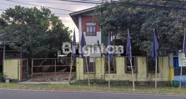 For Rent: House in Villa Jasmin Bergas Lor Housing Complex 1
