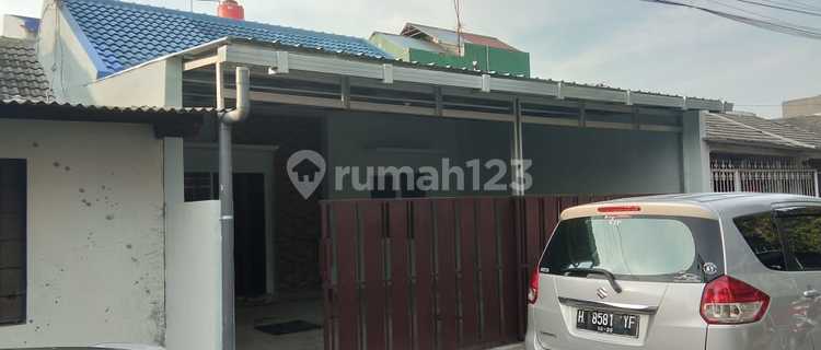 Disewakan Rumah di Puri Anjasmoro Semarang 1