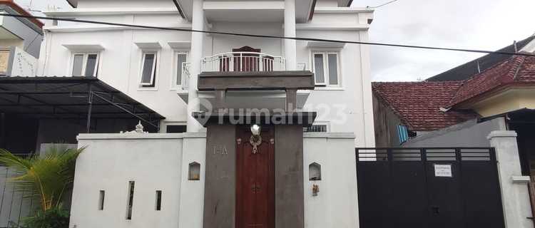 RUMAH 2 LANTAI - BANGUNAN BARU, LUAS & SIAP HUNI 1