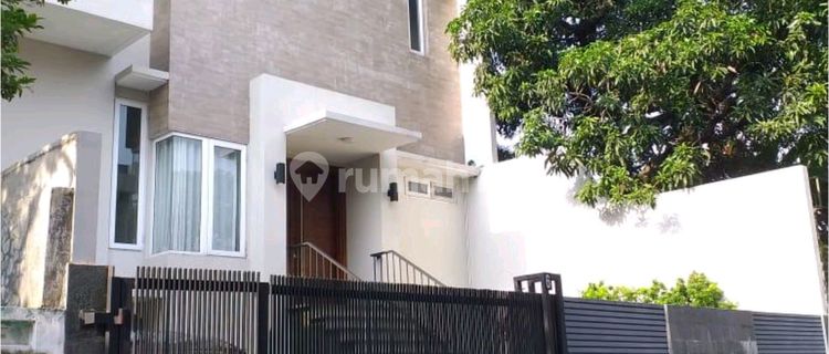 Nice House For Sale In Kelapa Dua Kebon Jeruk West Jakarta – Semi Furnished 1