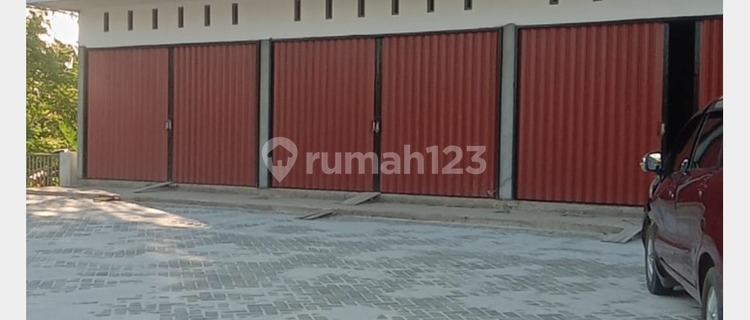 New 3-Story Shop House on the Main Road in Padang Pasir 1