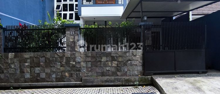 Disewakan Rumah 2 Lantai Siap Huni Di Kelapa Dua Jakarta Barat 1