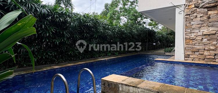 For Rent 2-Story House Ready to Live In and Suitable for Silent Office 1