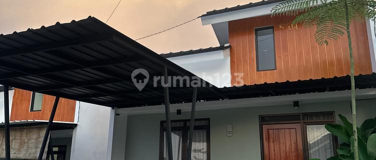 Tropical Style House in North Solo, 5 Minutes to Solo 1