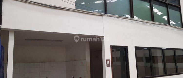 Gudang 6900 m2 Cawang, Jakarta Timur 1