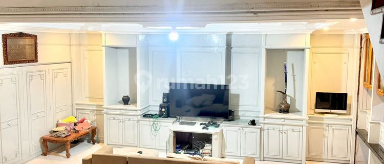 16 Bedroom Boarding House SHM 520 M2 Waru Sidoarjo 1