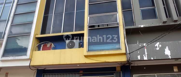 Shop House, Ready for Investment, Freehold Title 107 m2, Duren Tiga Street, Pancoran, South Jakarta 1