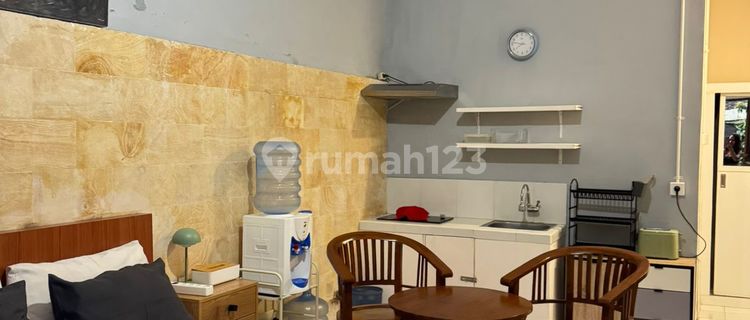 Kuta Monthly Room with Private Kitchen 1