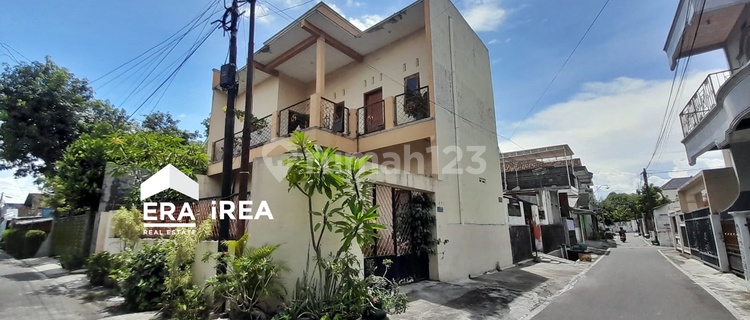 2-Story House for Sale in Solo City Near Jongke Market 1