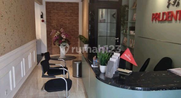 Good Shop House for Sale in Garuda 1