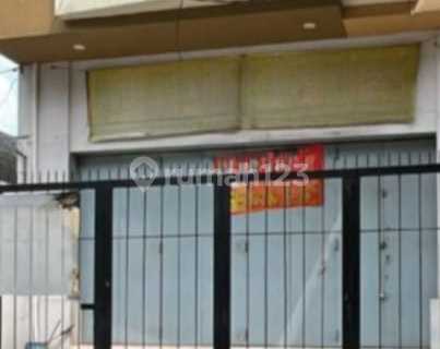 For Sale: Super Strong Quality Shophouse, Suitable for Hardware Stores or Other Heavy Loads on Jalan Utama Ahmad Yani. 1