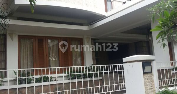 Luxury House Near Toll Gate and Mall in Pondok Indah, South Jakarta 1