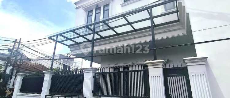 Good Minimalist Modern House Near Bintaro 1