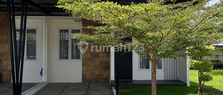 House Ready Good Livable SHM in Bekasi 1