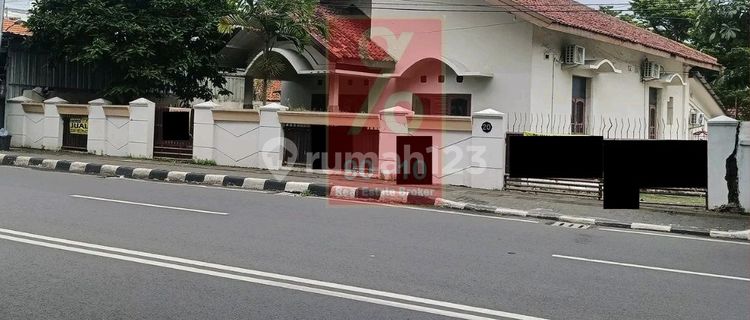 Rumah di Pusat Kota 1