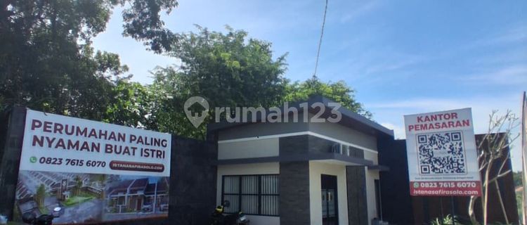 Promo for the First 10 Buyers! Latest Housing by Safira Group in North Solo, Close to Toll Access, Near University. Can Use Mortgage or Installment Payments. 1