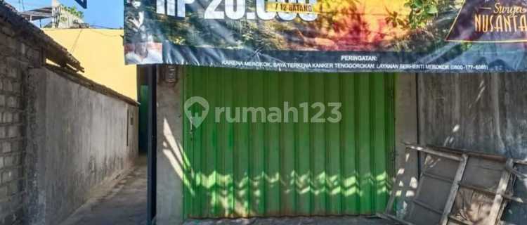 Shop Near Industrial Area Suitable for Business in Manyar Gresik 1