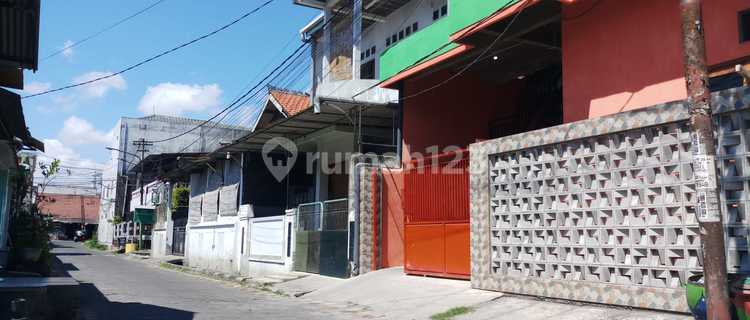 For Sale Active Boarding House Ideal for Investment in Manukan, West Surabaya 1