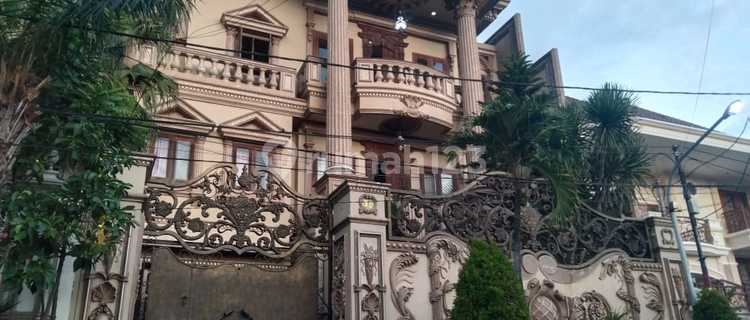 Dijual Rumah Mewah 2 Lantai Di Tidar Surabaya Pusat Rumah Bagus SHM di Jl. Tidar No. 158, Tembok Dukuh, Bubutan, Kota Surabaya, Jawa Timur, Indonesia, 60173, Tidar 1