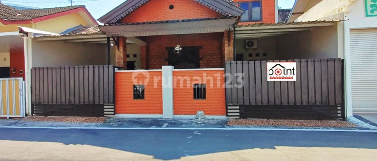Rumah Cluster Bagus Dekat Luwes Kartosuro Dan Superindo Colomadu 1
