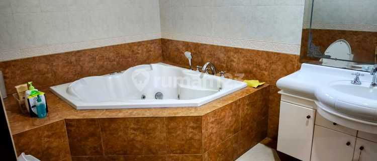 Puri Indah House Good Location 1