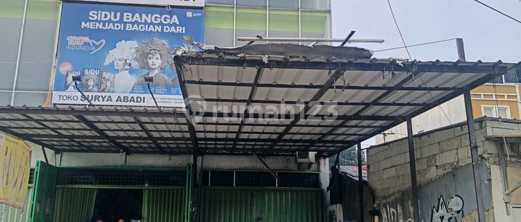 4-Story Shophouse 500m from EMC Hospital (Cipondoh, Tangerang City) 1