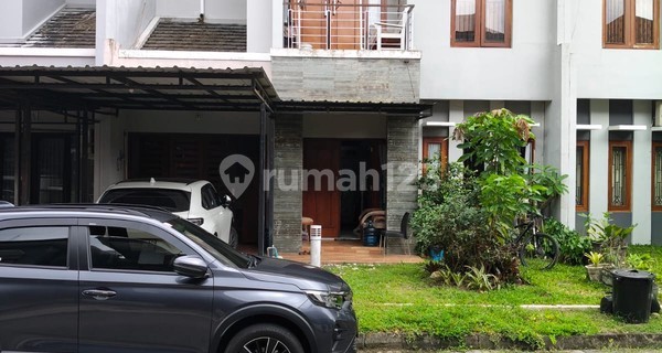 Luxurious 2-Story Residence in Palagan Housing, Near Hyatt & Popular Restaurants 1