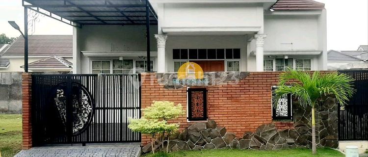 Rumah 1 Lantai Interior Mewah Graha Padma 1