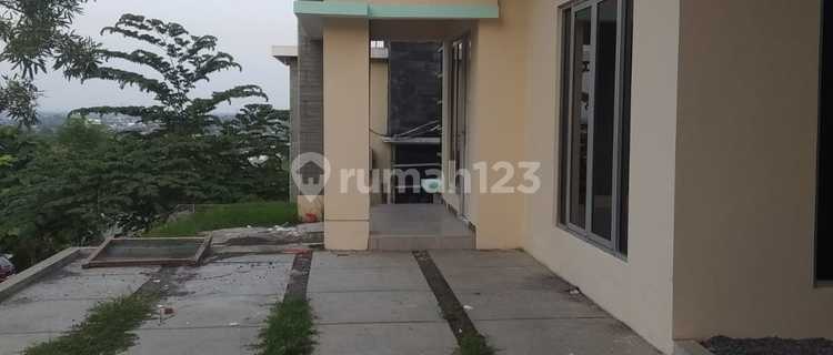 Rumah Bagus Dan Terawat Di Tembalang Keamanan 24 Jam 1